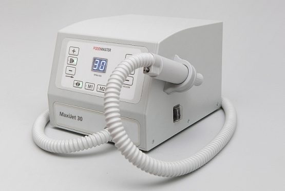 Фото 2 - Аппарат для педикюра со встроенным пылесосом Podomaster MaxiJet 30.
