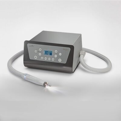 Фото 21 - Аппарат для педикюра со встроенным пылесосом PodoTronic Sinus II.